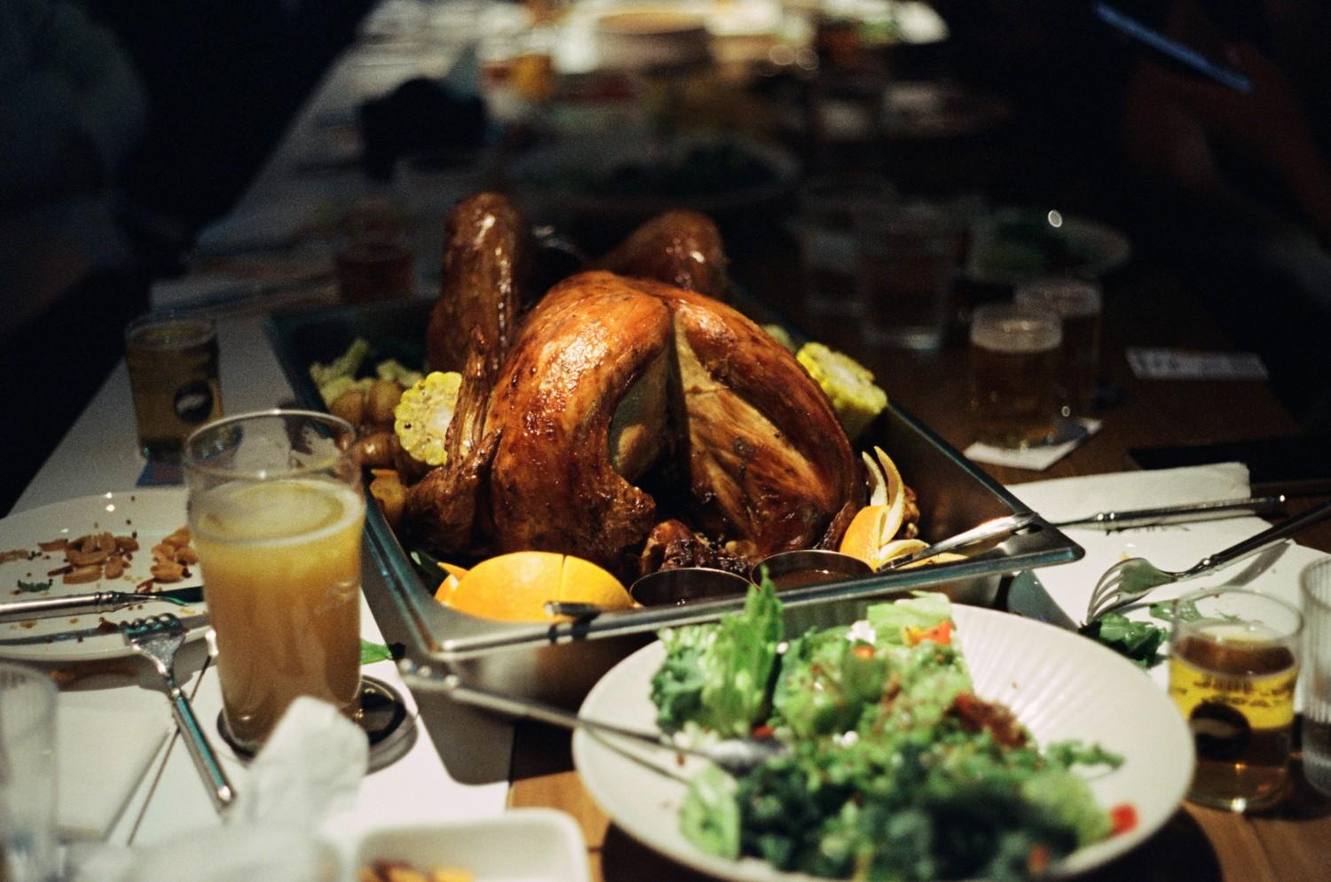 How to Make Turkey Gravy from Chicken Broth